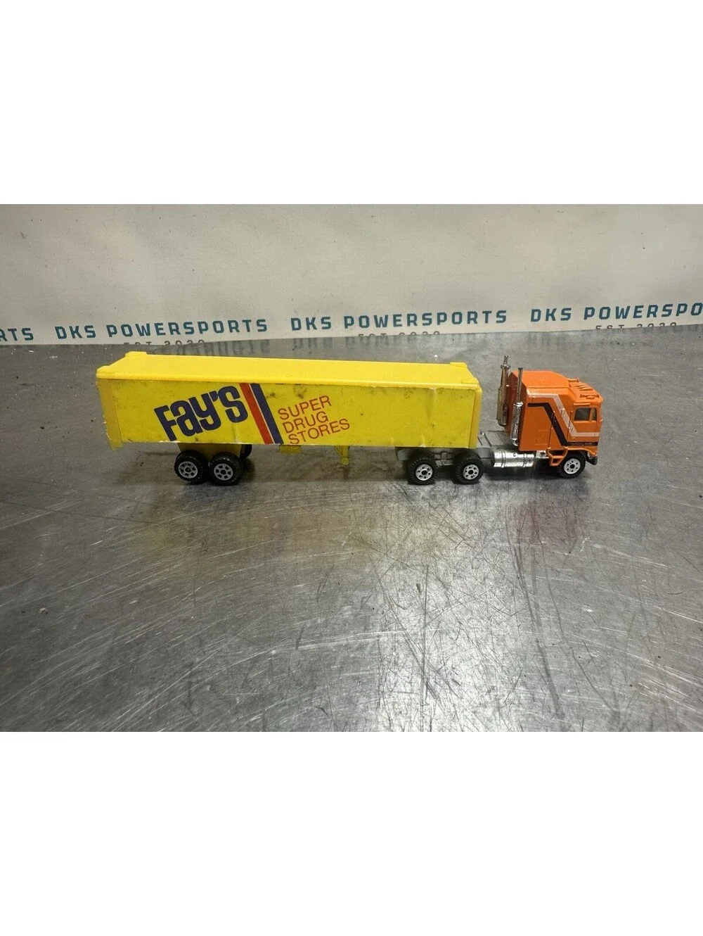 VINTAGE TRAFFIC STOPPERS CLOSED FAYS SUPER DRUG STORES SEMI TRAILER